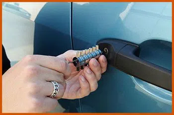 New Haven Lock And Locksmith New Haven, CT 203-212-5858 - 14a-car-lock-smith
